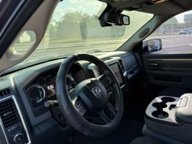 2017 RAM 1500 QUAD CAB PICKUP V8, HEMI, 5.7 LITER BIG HORN PICKUP 4D 6 1/3 FT