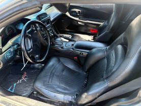 2001 CHEVROLET CORVETTE HATCHBACK V8, 5.7 LITER COUPE 2D