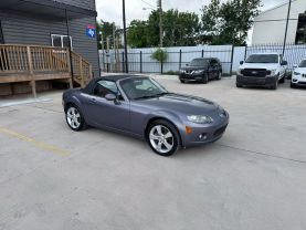 2006 MAZDA MX-5 MIATA CONVERTIBLE 4-CYL, 2.0 LITER CONVERTIBLE 2D at Motors On Wheels - used car dealership in Houston, Texas.