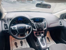 2014 FORD FOCUS SEDAN 4-CYL, PZEV, 2.0 LITER SE SEDAN 4D