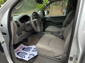 2012 NISSAN FRONTIER CREW CAB PICKUP V6, 4.0 LITER SV PICKUP 4D 5 FT