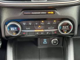 2021 FORD ESCAPE SUV 4-CYL, HYBRID, 2.5 LITER SE HYBRID SPORT UTILITY 4D