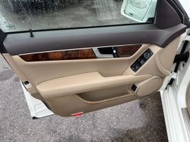 2012 MERCEDES-BENZ C-CLASS