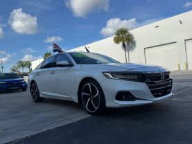 2022 HONDA ACCORD HYBRID SEDAN 4-CYL, HYBRID, I-VTEC, 2.0 LITER TOURING SEDAN 4D