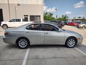 2004 LEXUS ES SEDAN V6, 3.3 LITER ES 330 SEDAN 4D