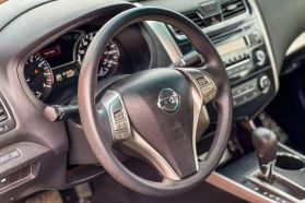 2015 NISSAN ALTIMA SEDAN - AUTOMATIC - Gentle Carmen Auto