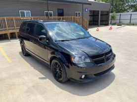 2019 DODGE GRAND CARAVAN PASSENGER PASSENGER V6, FLEX FUEL, 3.6 LITER GT MINIVAN 4D at Motors On Wheels - used car dealership in Houston, Texas.