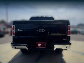 2010 FORD F150 SUPERCREW CAB PICKUP V8, FLEX FUEL, 5.4 LITER XLT PICKUP 4D 5 1/2 FT