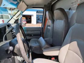 2017 FORD E350 SUPER DUTY CUTAWAY CUTAWAY V8, FLEX FUEL, 6.2 LITER CUTAWAY VAN 2D