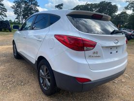 2015 HYUNDAI TUCSON SUV 4-CYL, 2.0 LITER GLS SPORT UTILITY 4D