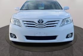 2010 TOYOTA CAMRY SEDAN 4-CYL, 2.5 LITER XLE SEDAN 4D