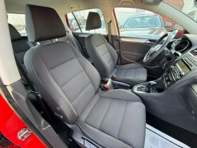 2011 VOLKSWAGEN GOLF