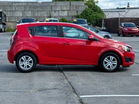 2014 CHEVROLET SONIC HATCHBACK 4-CYL, TURBO, 1.4 LITER LT HATCHBACK SEDAN 4D