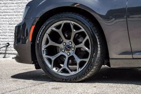 2016 CHRYSLER 300 SEDAN V6, 3.6 LITER 300S SEDAN 4D