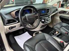 2018 CHRYSLER PACIFICA VAN V6, 3.6 LITER TOURING L MINIVAN 4D