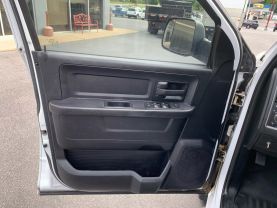 2015 RAM 3500 CREW CAB 9FT FLATBED TRUCK FLATBED TRUCKS V8, HEMI, 6.4 LITER TRADESMAN PICKUP 4D 8 FT - Eddies Auto Sales
