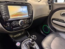 2017 KIA SOUL WAGON 4-CYL, 2.0 LITER + WAGON 4D