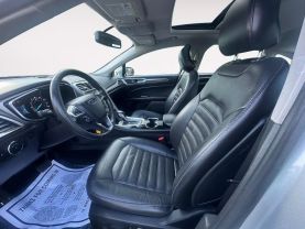 2016 Ford Fusion Se Sedan 4d - Image 9