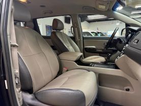 2016 KIA SEDONA
