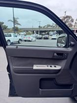 2010 FORD ESCAPE XLT SPORT UTILITY 4D