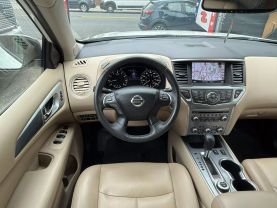 2017 NISSAN PATHFINDER SUV V6, 3.5 LITER SL SPORT UTILITY 4D