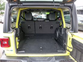 -2023 Jeep Wrangler 4xe - Image 18
