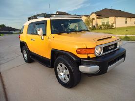 2007 TOYOTA FJ CRUISER SUV V6, 4.0 LITER SPORT UTILITY 2D