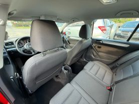 2011 VOLKSWAGEN GOLF