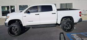 2019 TOYOTA TUNDRA CREWMAX SR5 PICKUP 4D 5 1/2 FT
