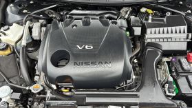2017 Nissan Maxima - Image 47