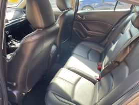 2018 MAZDA MAZDA3 HATCHBACK 4-CYL, SKYACTIV-G, 2.5L TOURING HATCHBACK 4D - Gesner Auto Inc in Taunton, MA, 41.88613, -71.14527