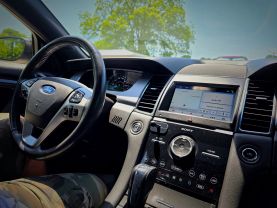 2016 FORD TAURUS SEDAN V6, ECOBOOST, TWIN TURBO, 3.5 LITER SHO SEDAN 4D
