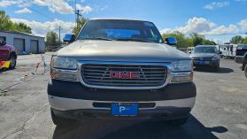 2001 GMC SIERRA 2500 HD CREW CAB PICKUP V8, TURBO DIESEL, 6.6L SHORT BED