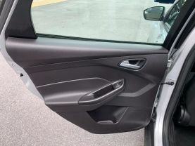 2018 FORD FOCUS SE CARS/SUV 4-CYL, 2.0 LITER SE SEDAN 4D - Eddies Auto Sales