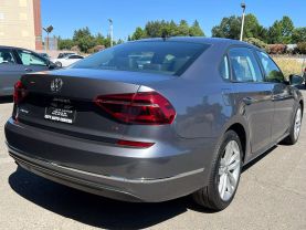 2019 VOLKSWAGEN PASSAT