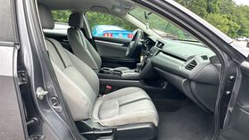 2017 Honda Civic - Image 16