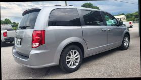 2019 Dodge Grand Caravan Passenger Sxt Minivan 4d - Image 5
