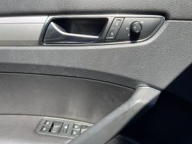 2019 VOLKSWAGEN PASSAT