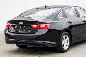 2023 Chevrolet Malibu - Image 9