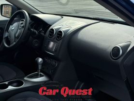 2011 Nissan Rogue - Image 18