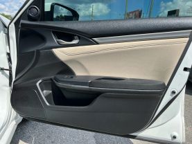 2019 HONDA CIVIC HATCHBACK 4-CYL, PZEV, TURBO, 1.5 LITER EX HATCHBACK 4D