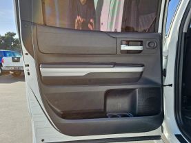 2019 TOYOTA TUNDRA CREWMAX SR5 PICKUP 4D 5 1/2 FT