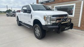 2019 FORD F250 SUPER DUTY CREW CAB PICKUP V8, TURBO DIESEL, 6.7 LITER LARIAT PICKUP 4D 6 3/4 FT