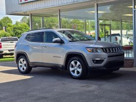2017 Jeep Compassall New Latitude Sport Utility 4d - Image 7