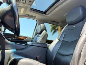 2020 CADILLAC ESCALADE ESV SUV V8, 6.2 LITER LUXURY SPORT UTILITY 4D