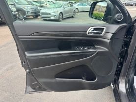 2019 JEEP GRAND CHEROKEE SUV V6, VVT, 3.6 LITER ALTITUDE SPORT UTILITY 4D