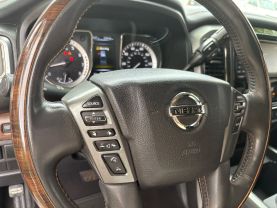 2017 NISSAN TITAN CREW CAB