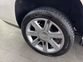 2015 CADILLAC ESCALADE SUV V8, 6.2 LITER LUXURY SPORT UTILITY 4D