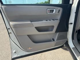 2014 HONDA PILOT SUV V6, I-VTEC, 3.5 LITER TOURING SPORT UTILITY 4D