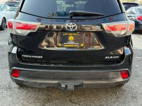 2016 TOYOTA HIGHLANDER SUV V6, 3.5 LITER XLE SPORT UTILITY 4D